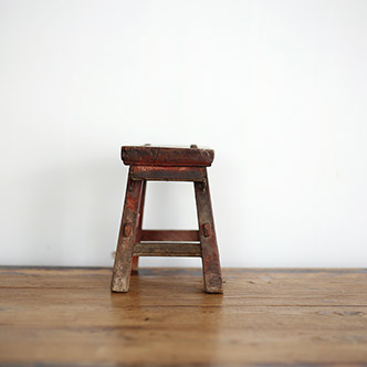 child stool - 子供用の腰掛 