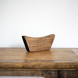 wooden object - 木の置物 