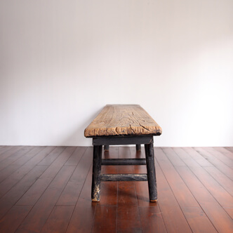 long bench - 山西省の長椅子