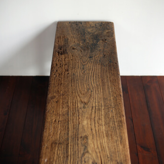 long bench - 山西省の長椅子