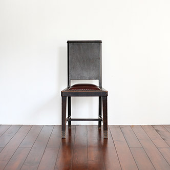 chair - 椅子