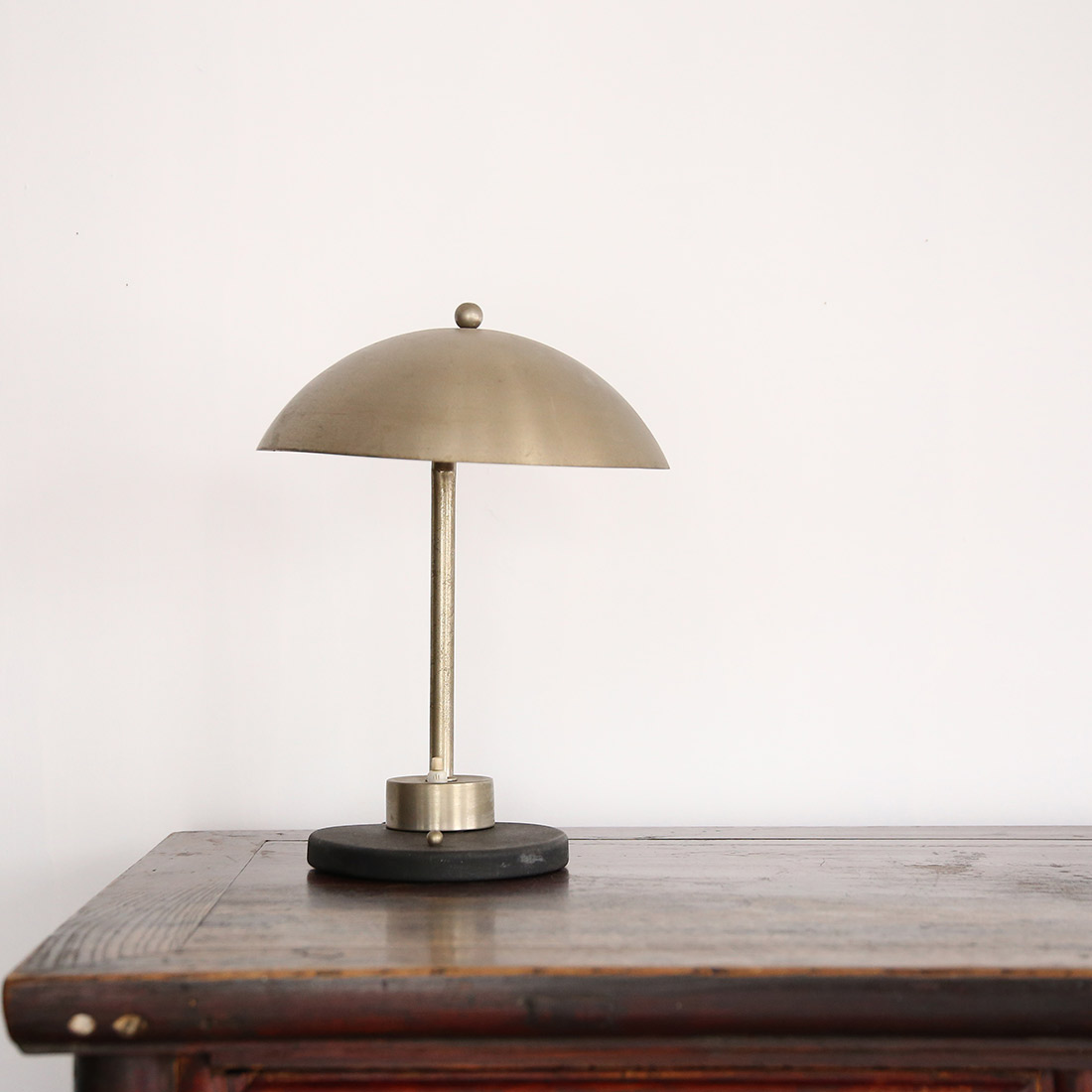 desk lamp Model No.11 29 41 / デスクランプ [on the shore]